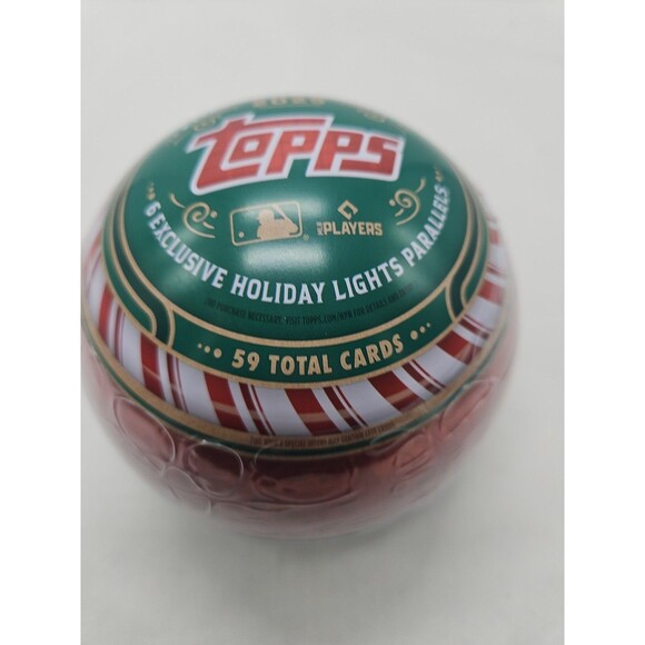 2025 Topps Holiday Baseball Collector’s Tin (59 Cards) | MLB Factory Sealed - Picture 3 of 8